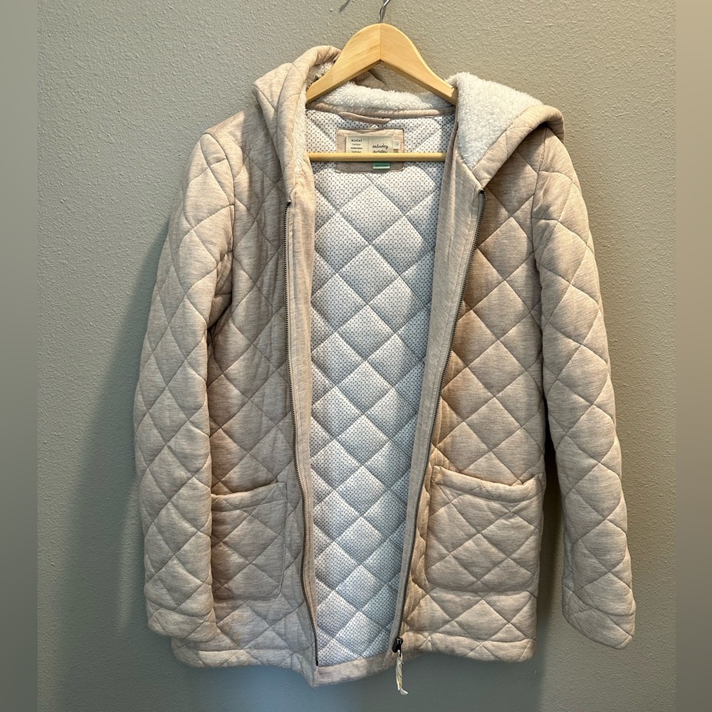 Anthropologie quilted jacket with fur hood